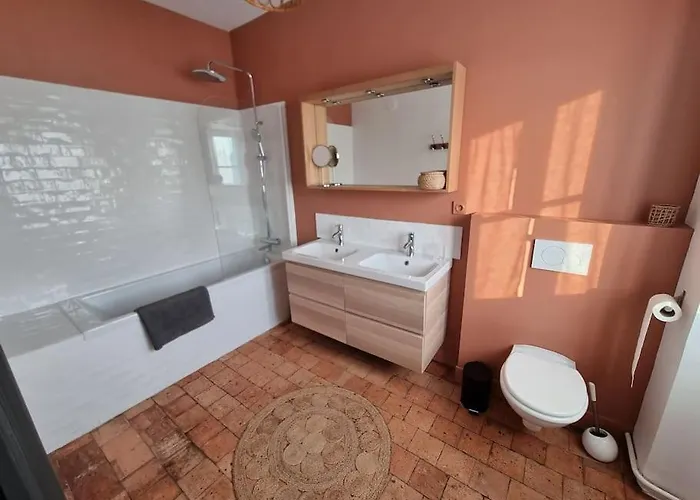 Grande Maison Familiale Plein Centre Vieux *